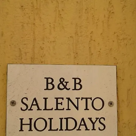 Alojamento de Acomodação e Pequeno-almoço Salento Holidays